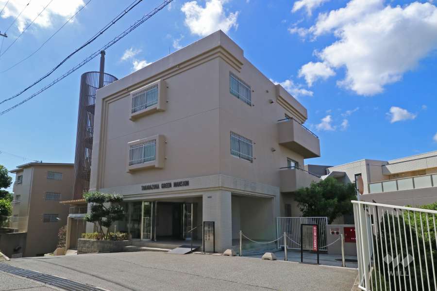 カネボウ宝塚グリーンマンションの外観（北側から）