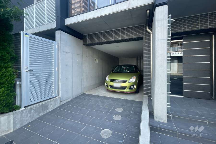 敷地内駐車場（屋内平面式）