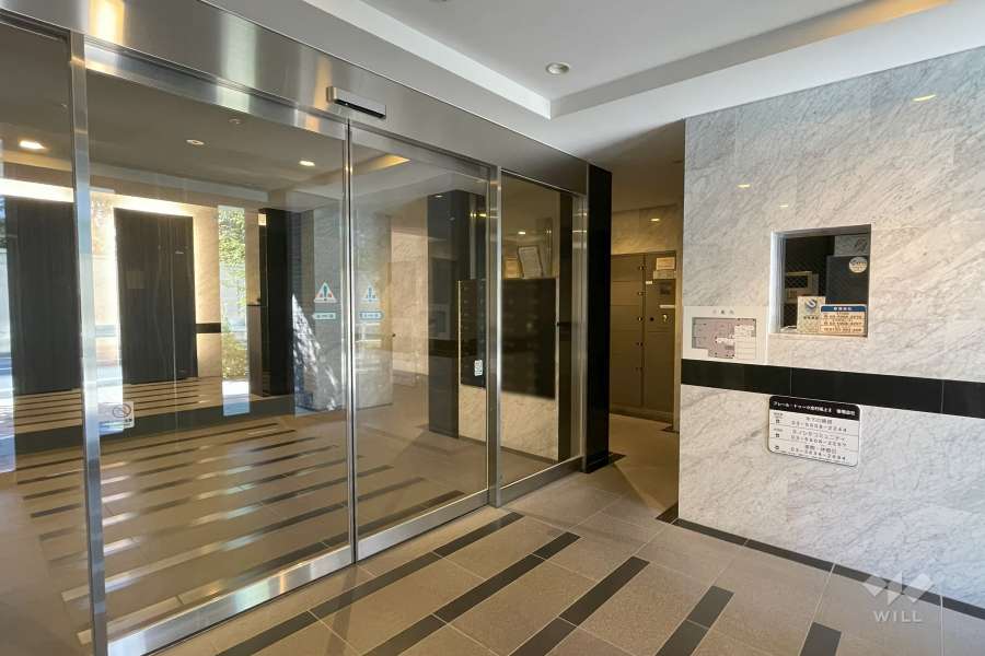 エントランスホール