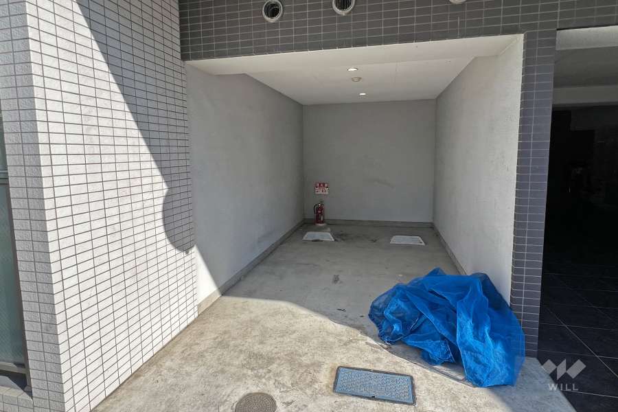 敷地内駐車場（屋内平面式）