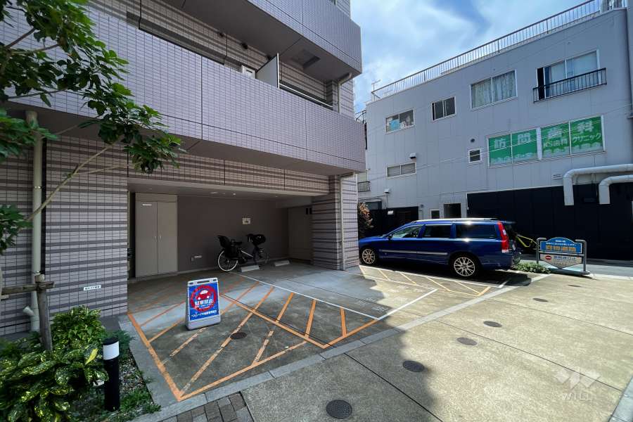 敷地内駐車場（屋外平面式）