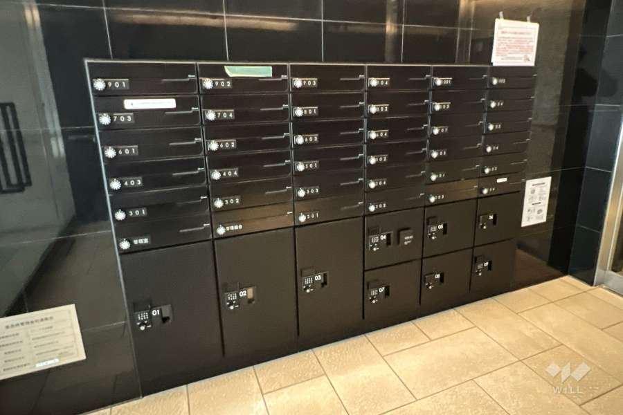 宅配ボックスと共用ポスト