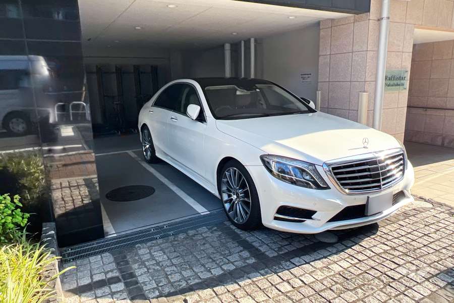 敷地内駐車場（屋内平面式）