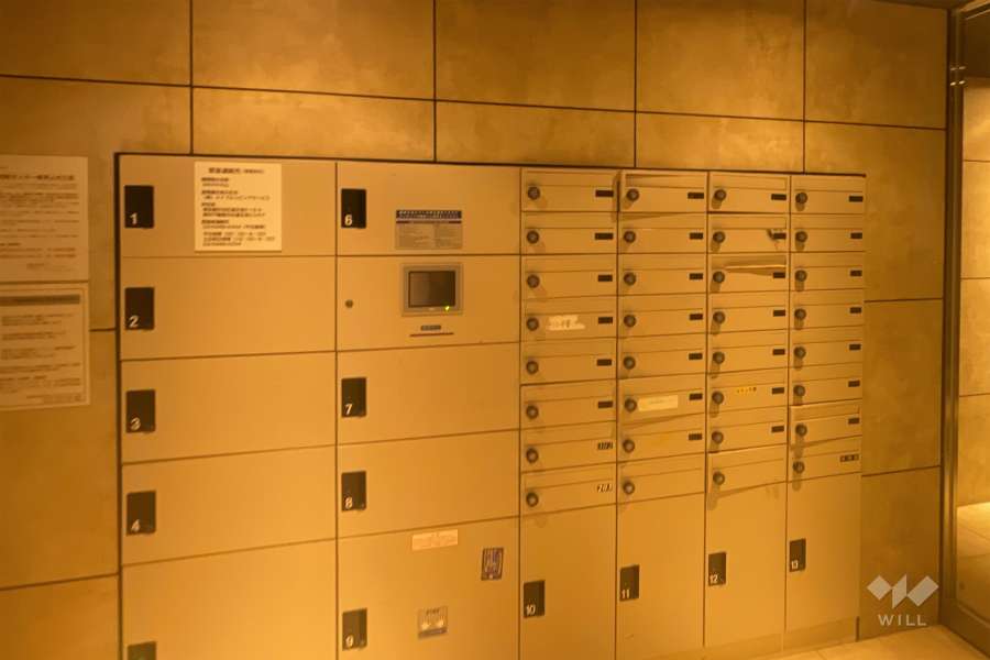 宅配ボックスと共用ポスト