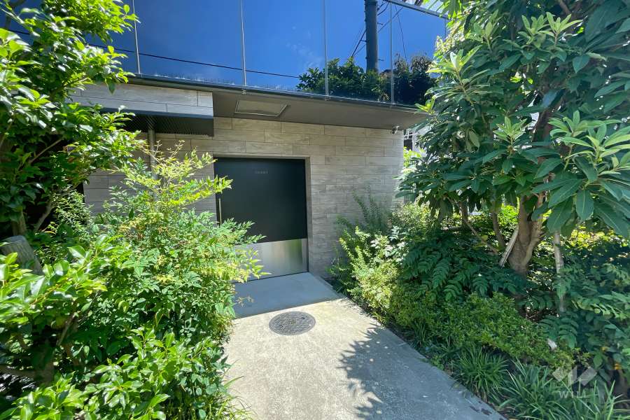 駐輪場の出入り口　