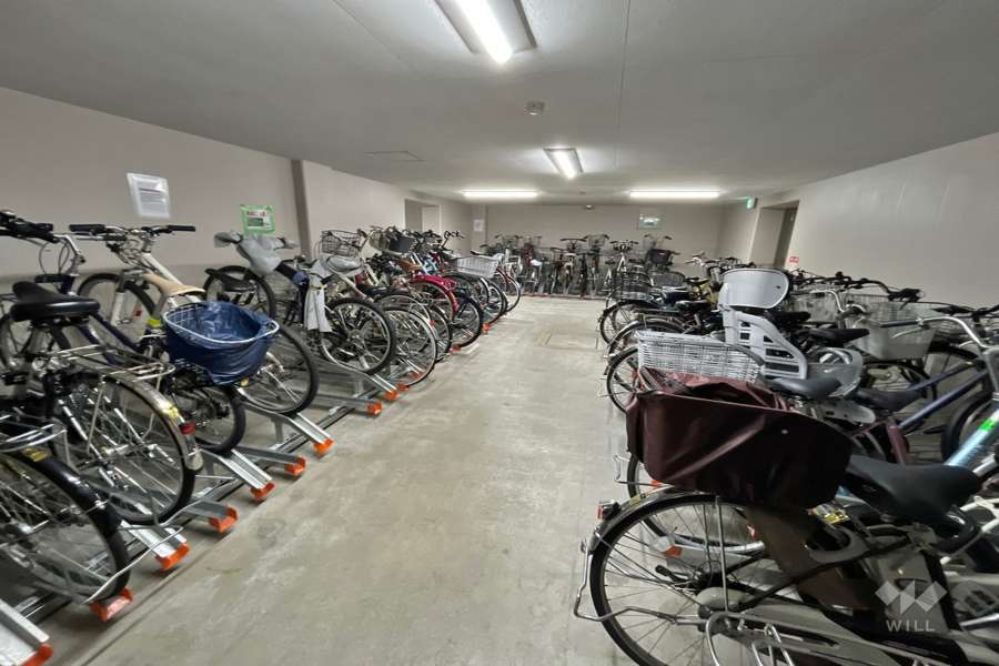 駐輪場（屋内）