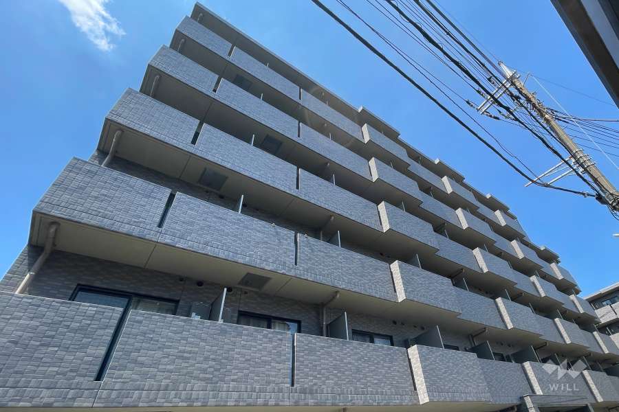 ルーブル板橋泉町壱番館の外観（南側から）