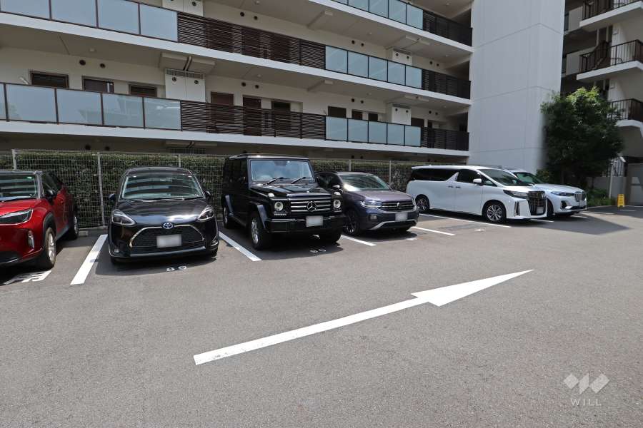 敷地内駐車場（屋外平面式）