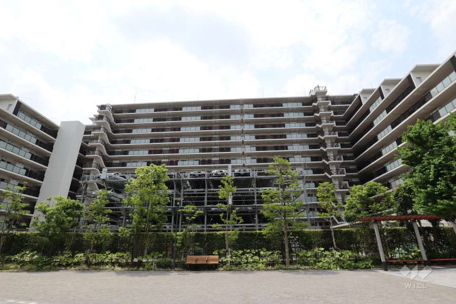 プレミスト志村三丁目の外観（北側から）