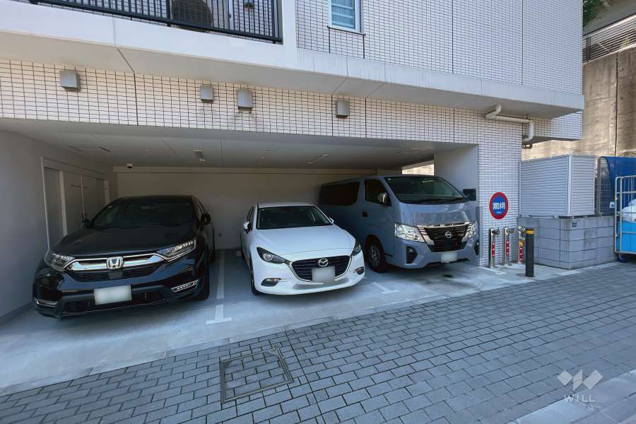 敷地内駐車場（屋外平面式）