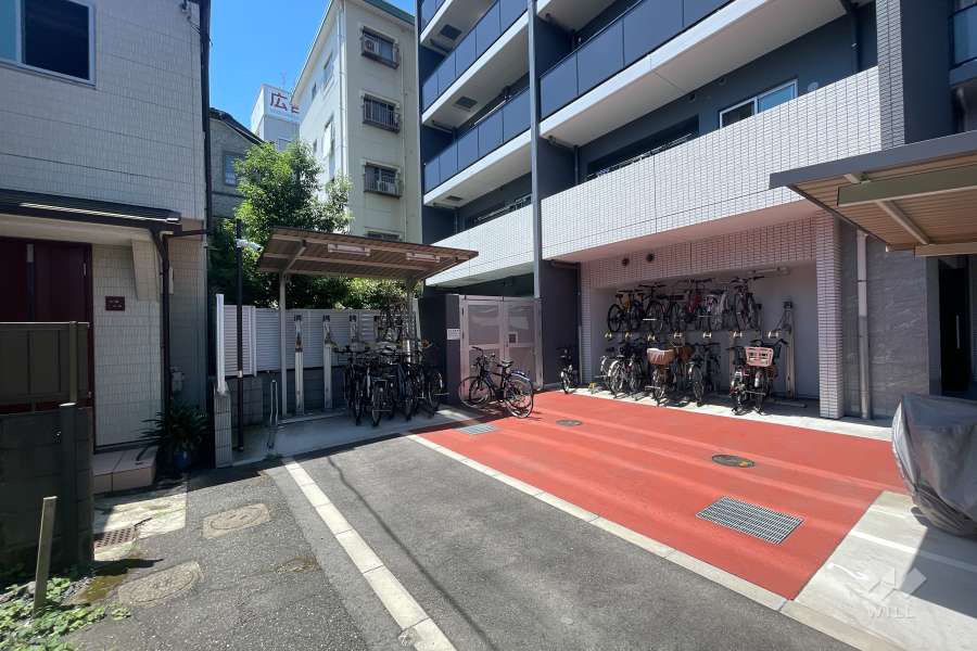 駐輪場