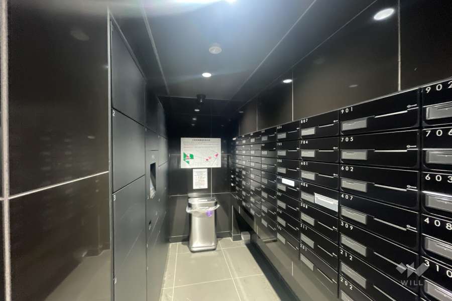 宅配ボックスと共用ポスト