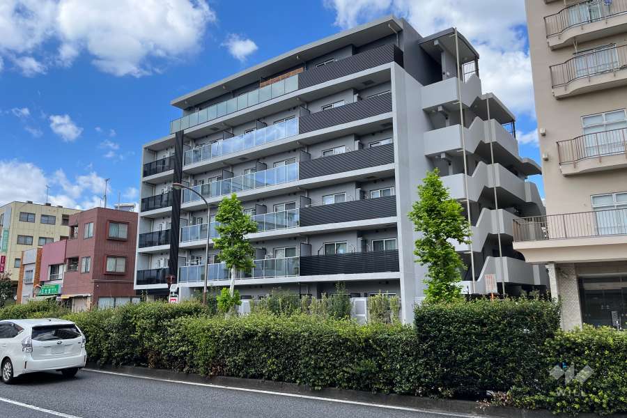 パレステージ赤塚の外観（南東側から）