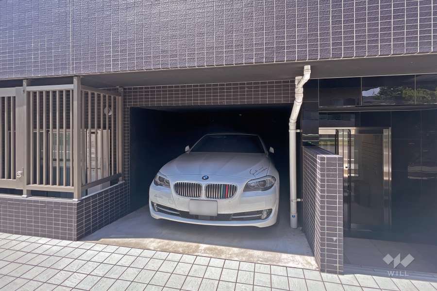 敷地内駐車場（屋内平面式）