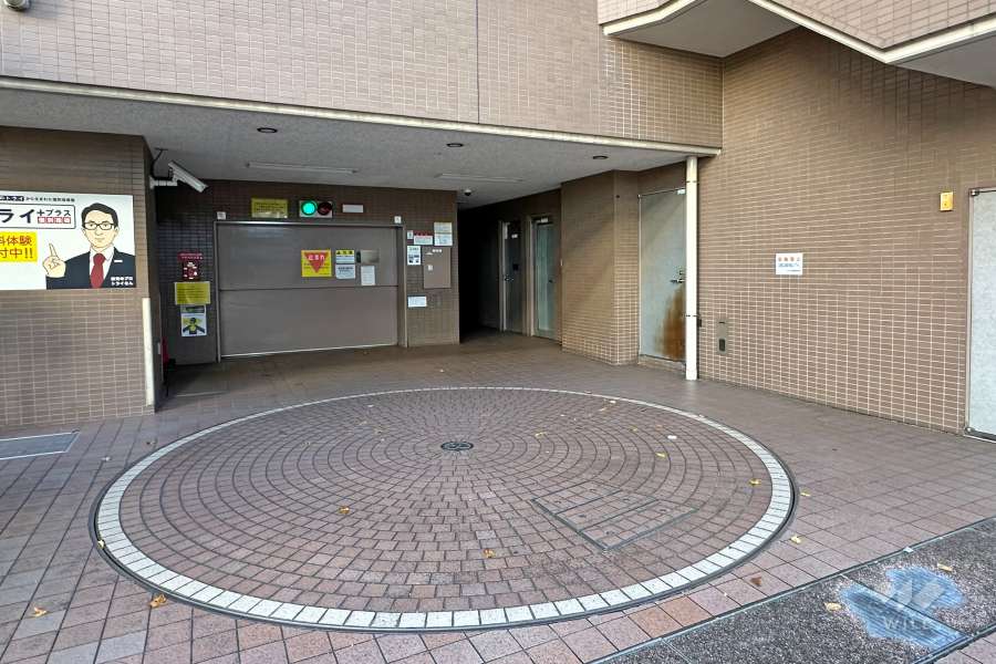 駐車場の出入り口