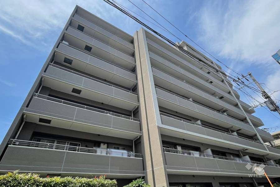 クレアホームズ滝野川の外観（南西側から）