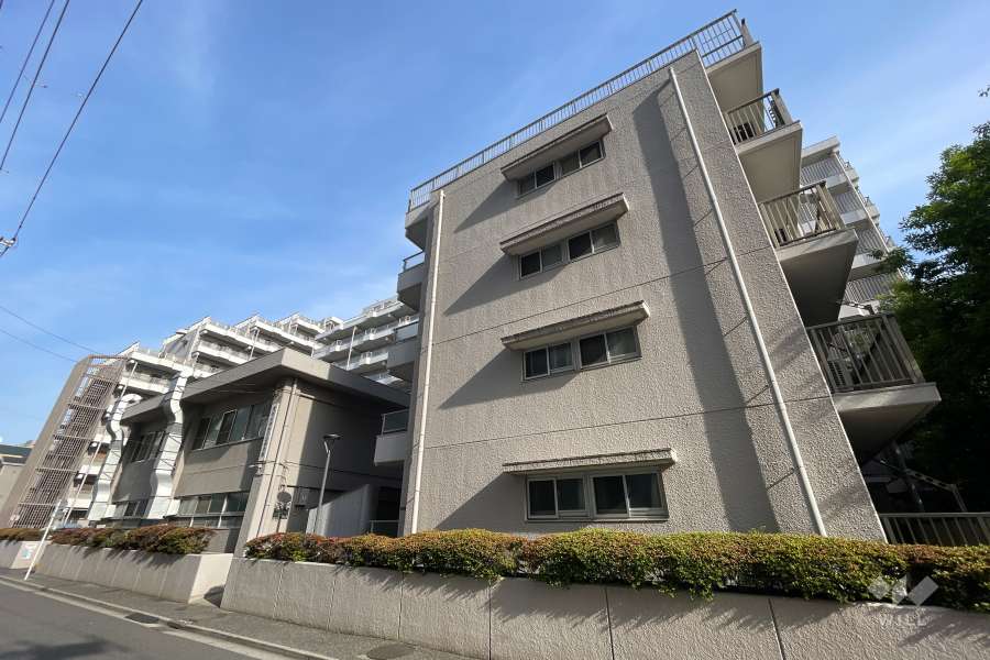 サニーコート滝野川の外観（北西側から）