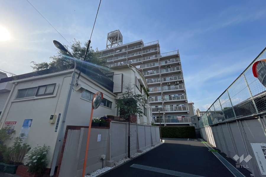 サニーコート滝野川の外観（南東側から）