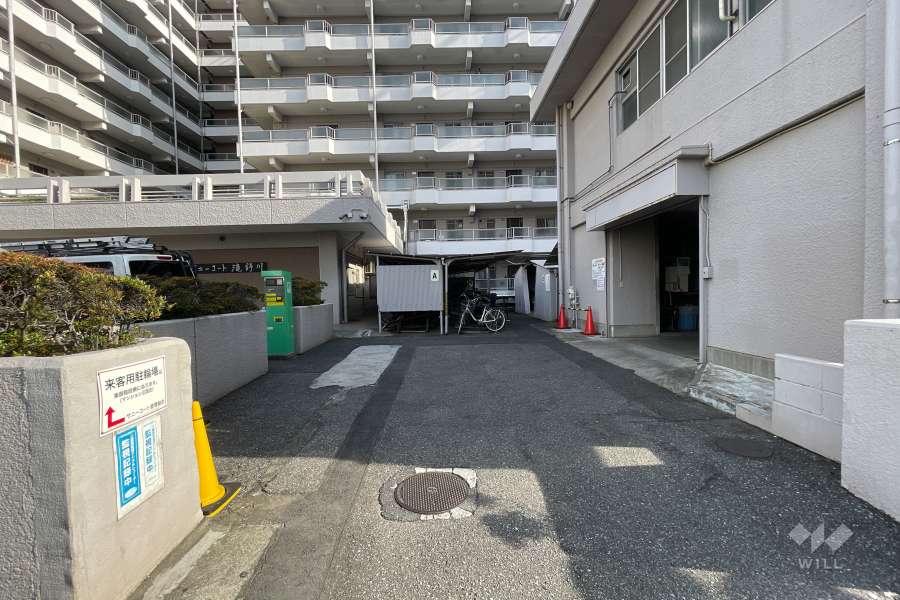 駐輪場（屋根付き）