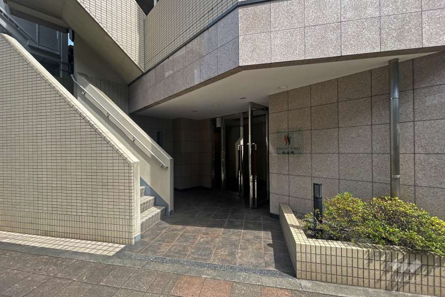エントランスアプローチ
