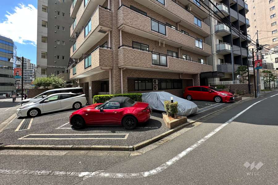 敷地内駐車場（屋外平面式）