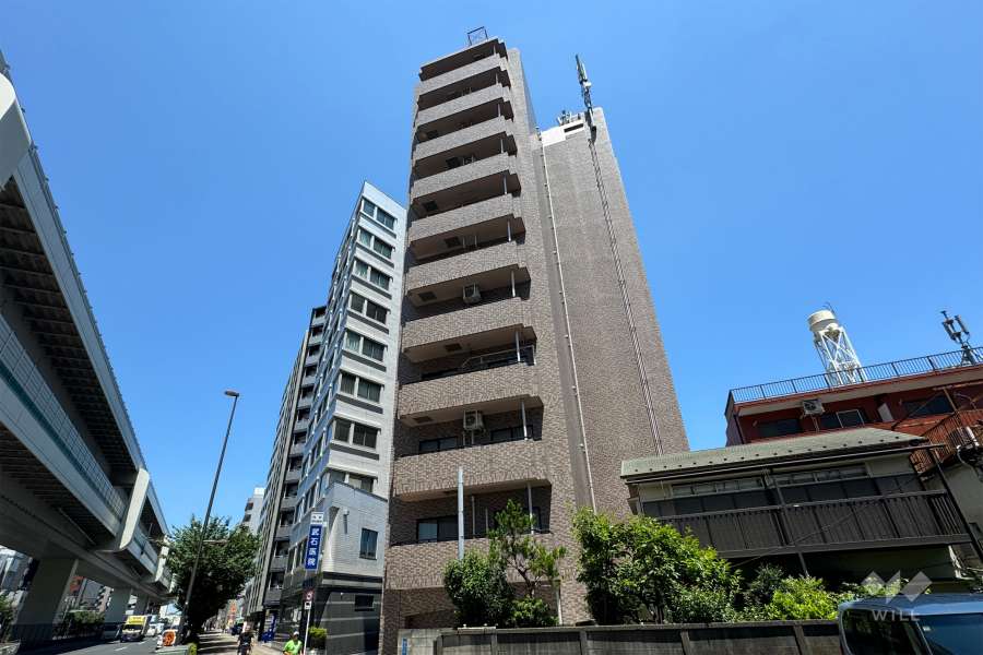 ロイヤルタワー西巣鴨の外観（南東側から）