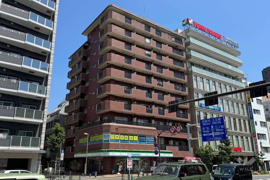 王子フラワーマンションの外観（南西側から）