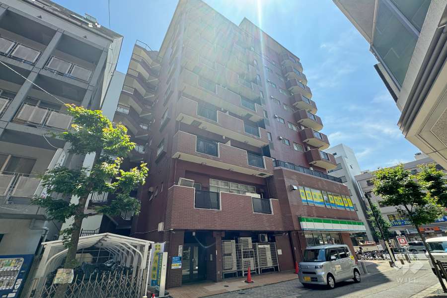 王子フラワーマンションの外観（北西側から）