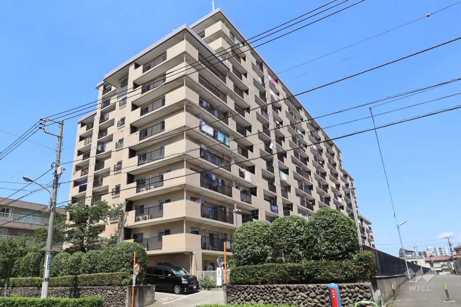 東建滝野川マンションの外観（南西側から）