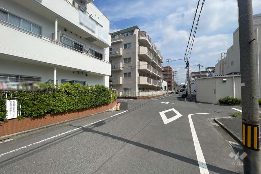 敷地東側の前面道路　