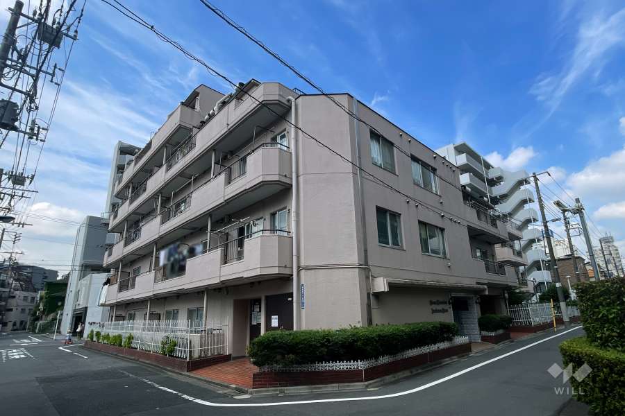 ライオンズマンション荒川遊園の外観（北東側から）