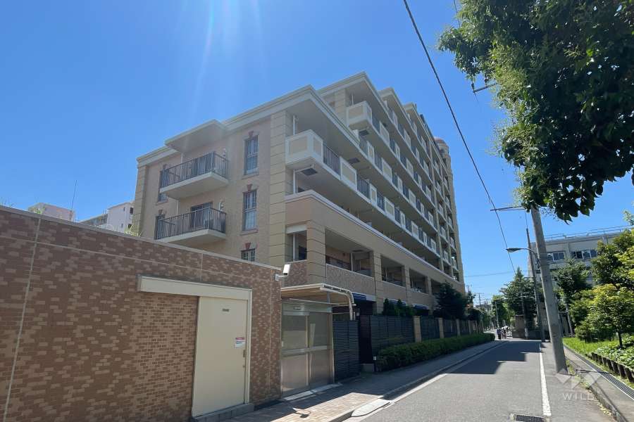 グランシティユーロコート赤羽の外観（北西側から）