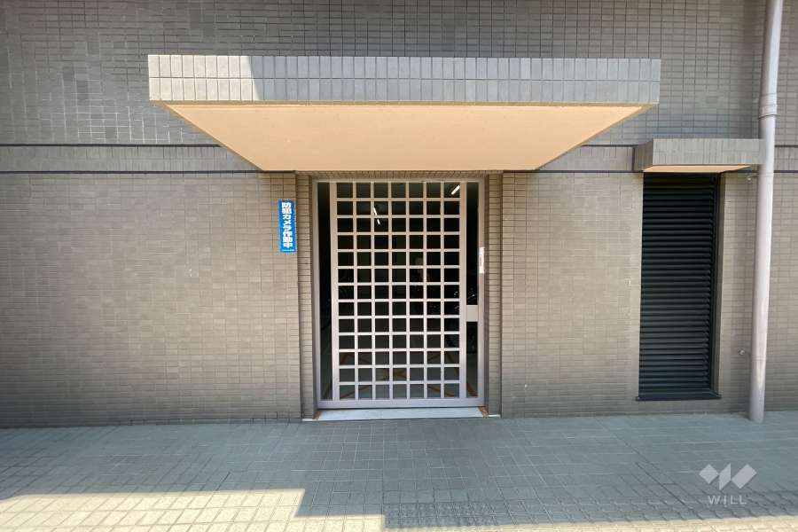 駐輪場の出入口