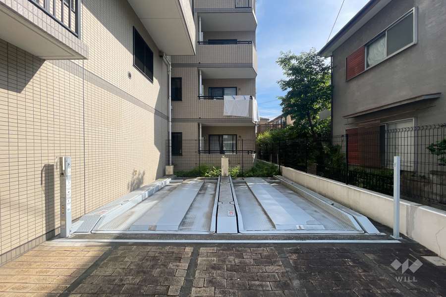 敷地内駐車場（屋外機械式）