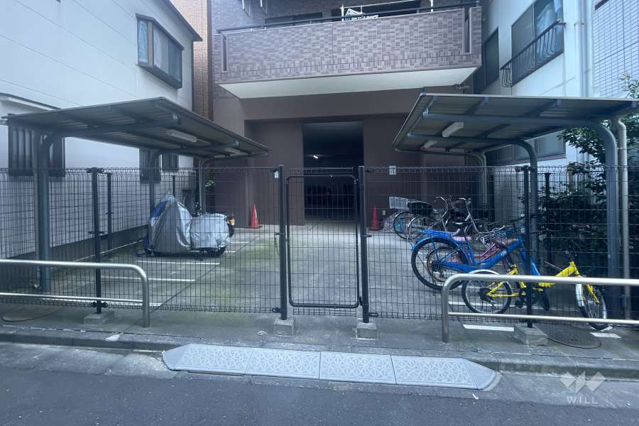 駐輪場　