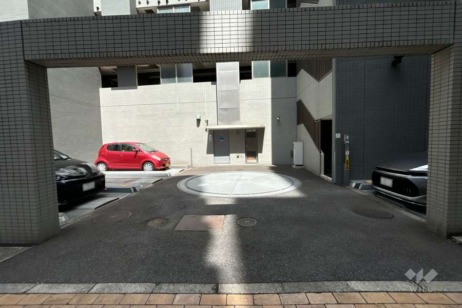 敷地内駐車場（屋外機械式）