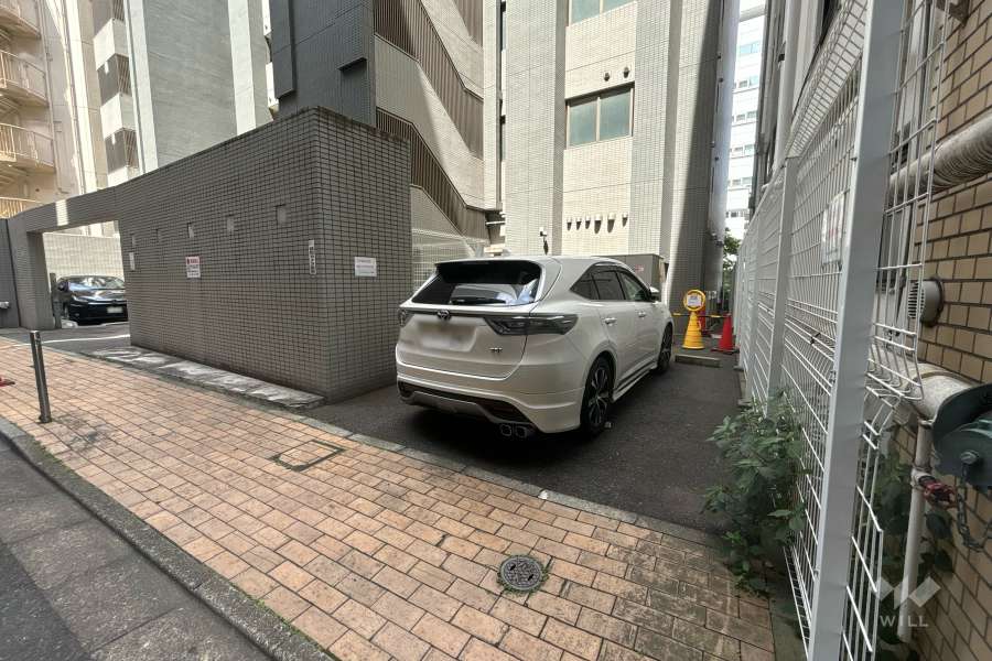 敷地内駐車場（屋外平面式）