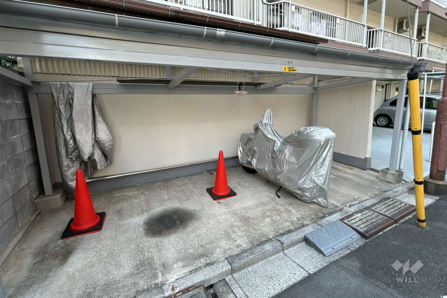 バイク置場