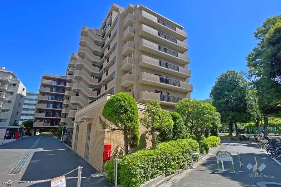 モアクレスト赤羽公園サンジェルムの外観（北東側から）