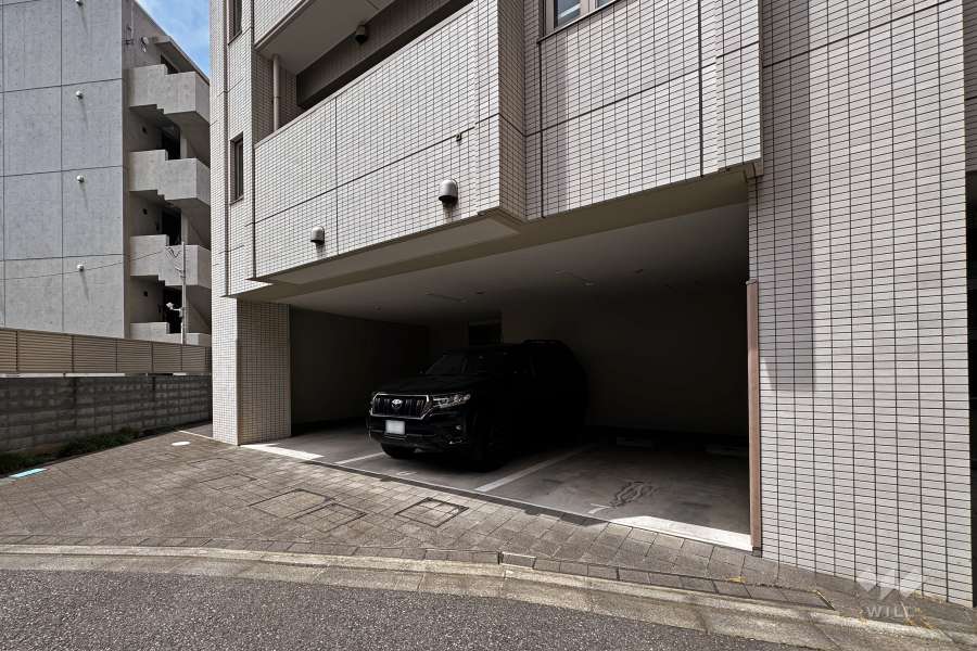 敷地内駐車場（屋内平面式）