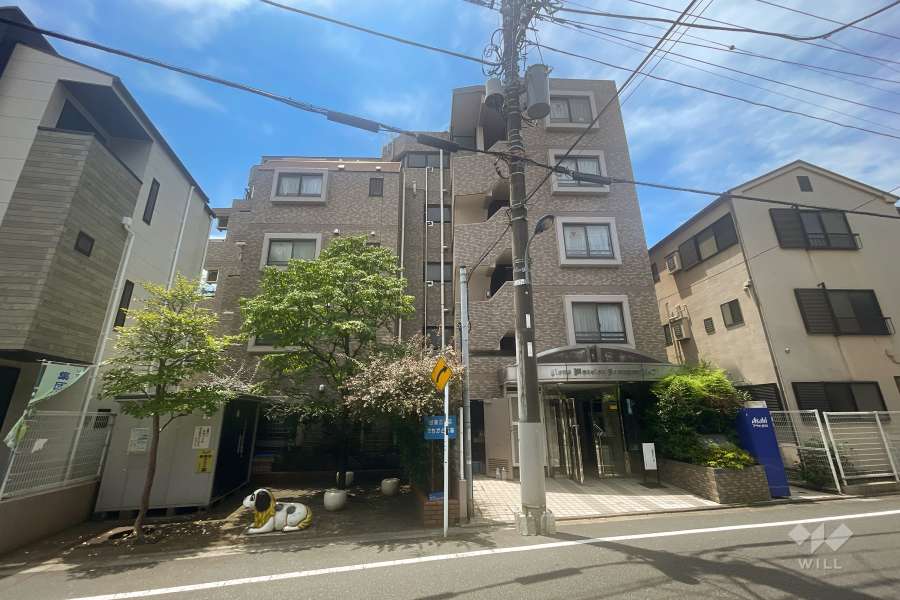 ライオンズマンション駒込第7の外観（北東側から）