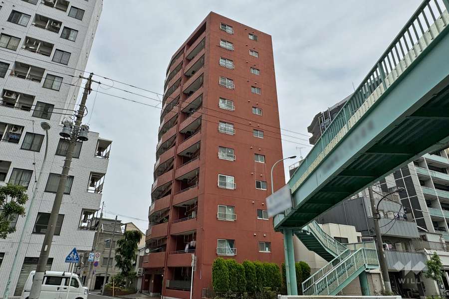 ライオンズマンション田端の外観（南西側から）