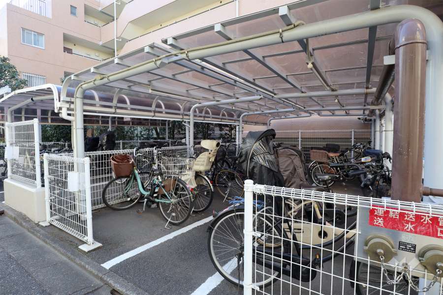 駐輪場