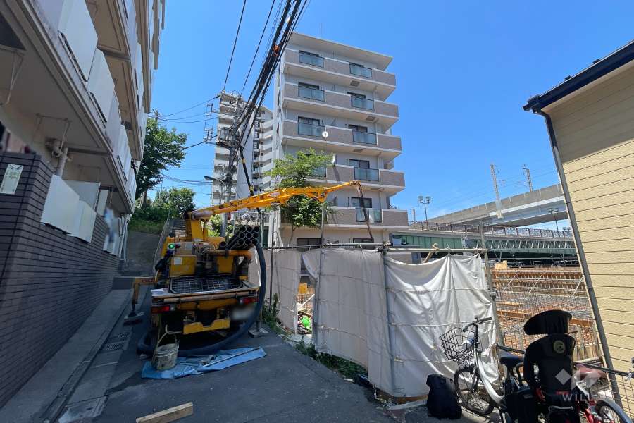 イーストコア東十条の外観（南側から）