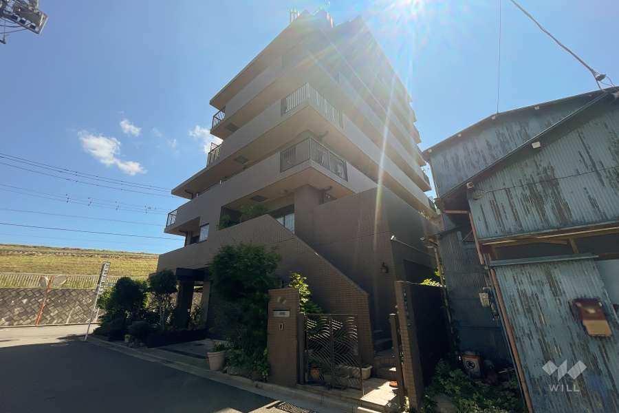 北赤羽レジデンスフジの外観（南西側から）