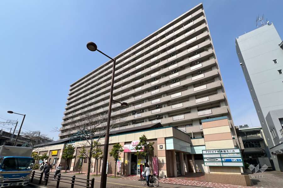 アクトピア北赤羽壱番館の外観（南東側から）
