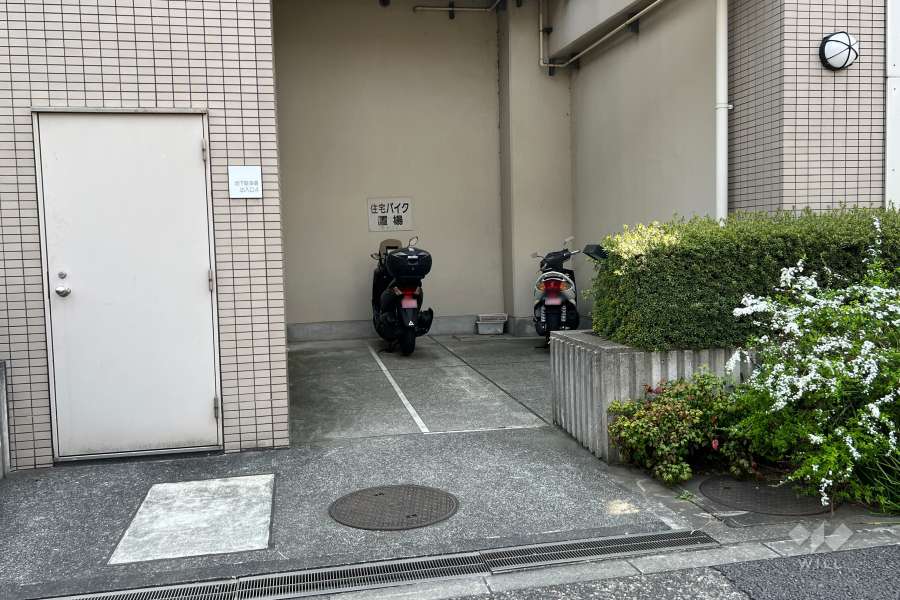 バイク置場
