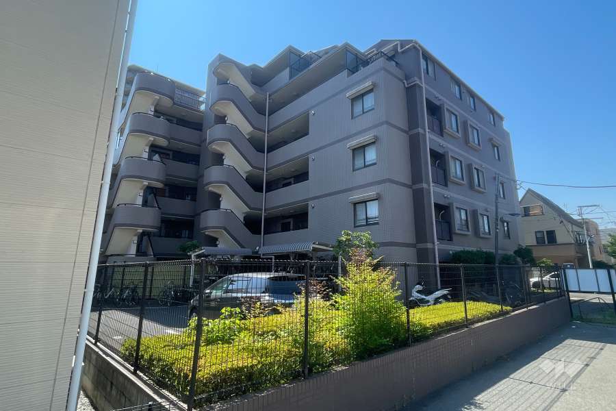 クレストフォルム王子サウスステージの外観（北西側から）