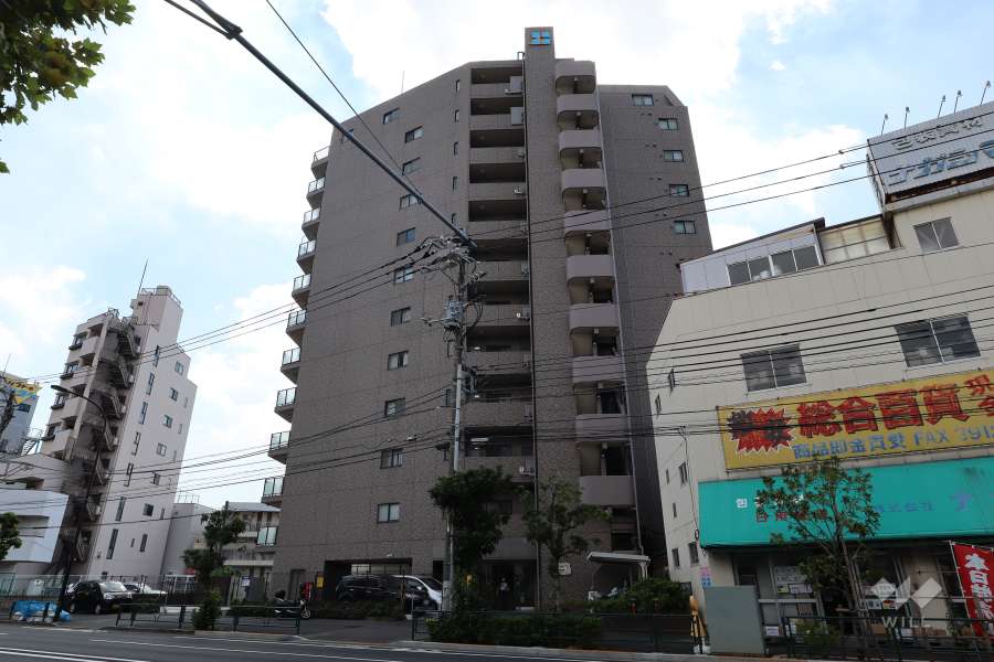 ベルドゥムール王子の外観（北東側から）