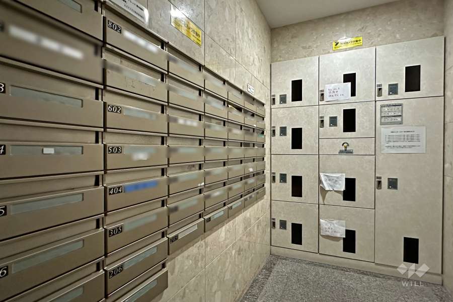 宅配ボックスと共用ポスト